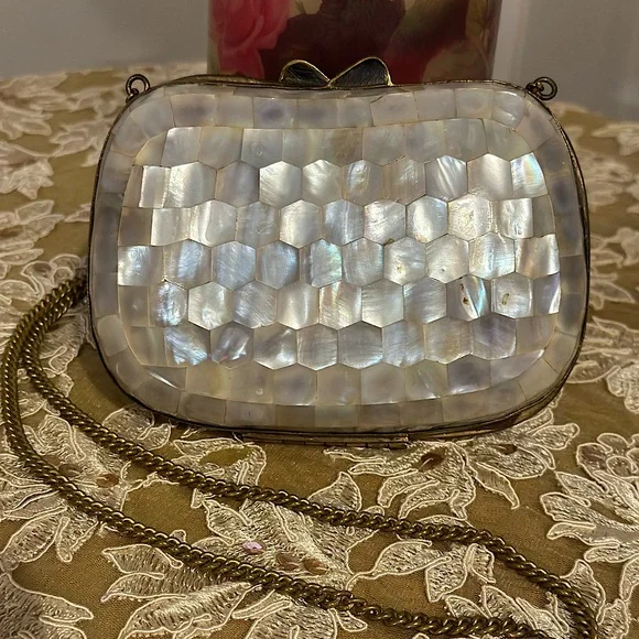 Vintage Mother of Pearl and German brass clutch evening bag Rare - Picture 4 of 6